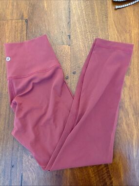 Lululemon High-Rise Leggings in Savannah